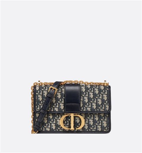 dior avenue montaigne femme|dior 30 montaigne bag price.